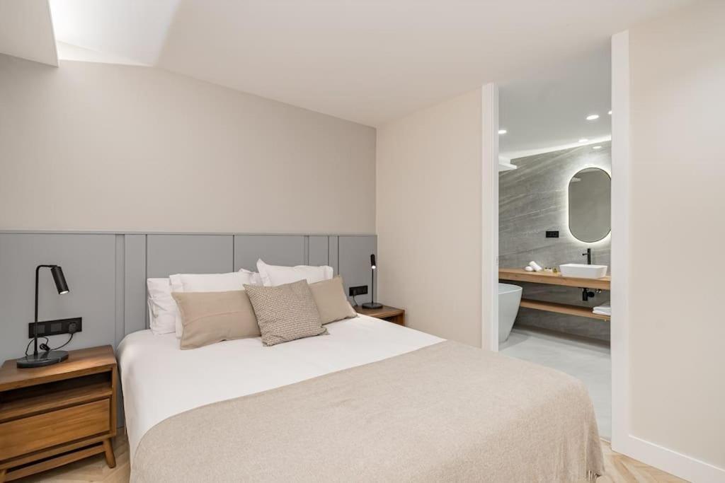 Puerta Del Sol 3Br 3Bh Apartman Madrid Kültér fotó