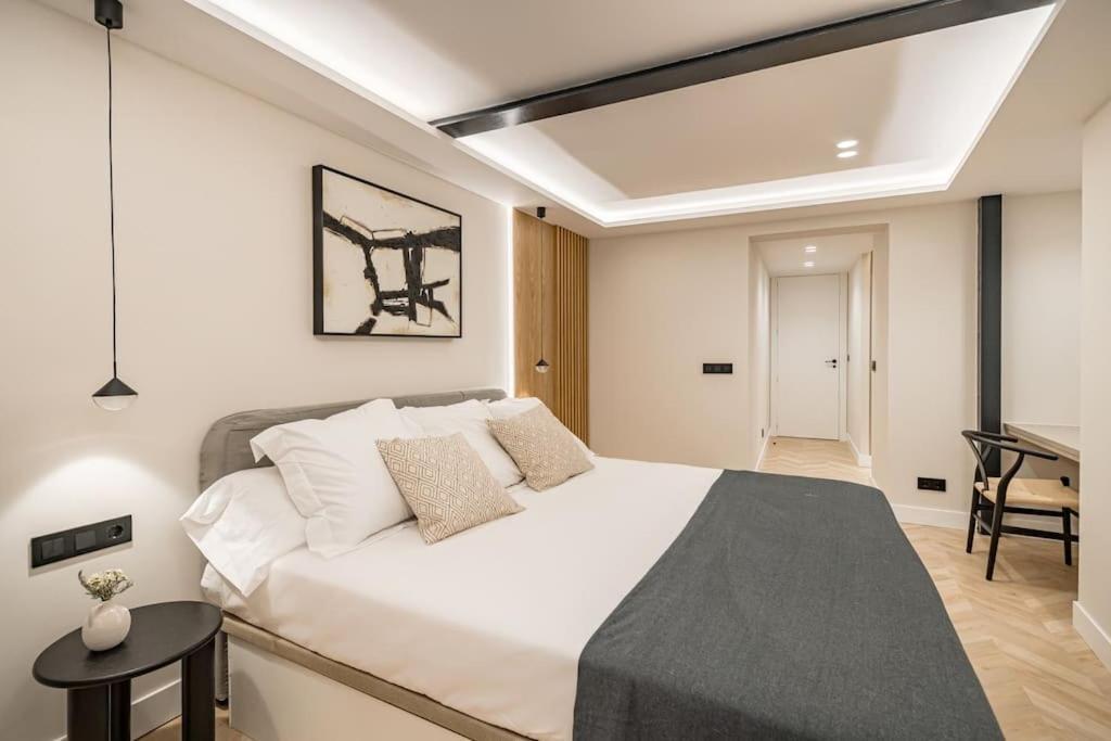 Puerta Del Sol 3Br 3Bh Apartman Madrid Kültér fotó
